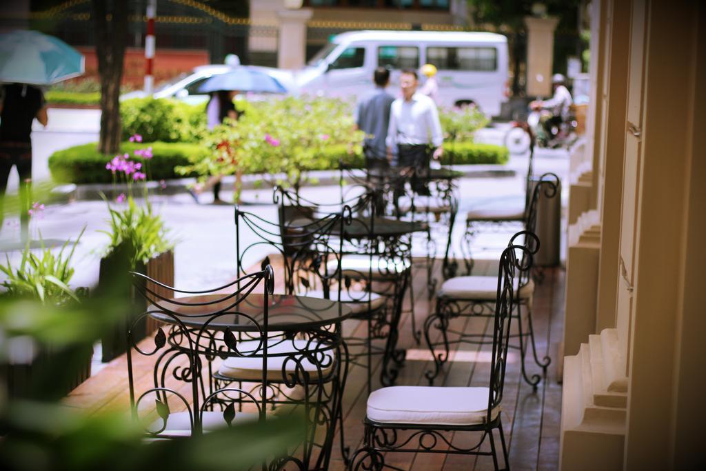 Mercure Hanoi La Gare Hotel Exterior foto